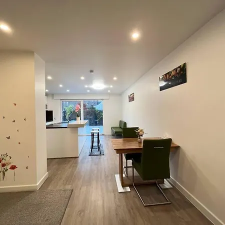 Villa Noah's House - Messe And Airport Düsseldorf