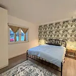 Noah's House - Messe And Airport Villa *