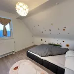 Noah's House - Messe And Airport Villa Dusseldorf