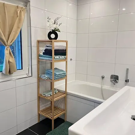 Villa Noah's House - Messe And Airport *