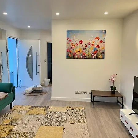 Noah's House - Messe And Airport Düsseldorf