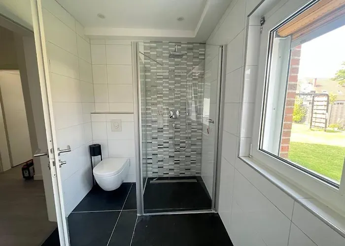 Noah's House - Messe And Airport Düsseldorf