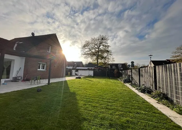 Noah's House - Messe And Airport *