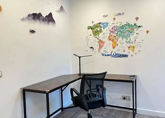 Noah's House - Messe And Airport Villa