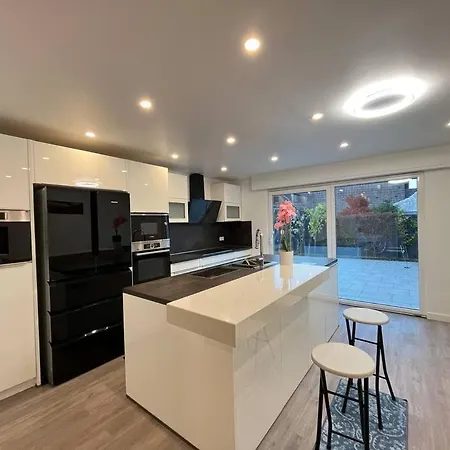 Noah's House - Messe And Airport 别墅 *